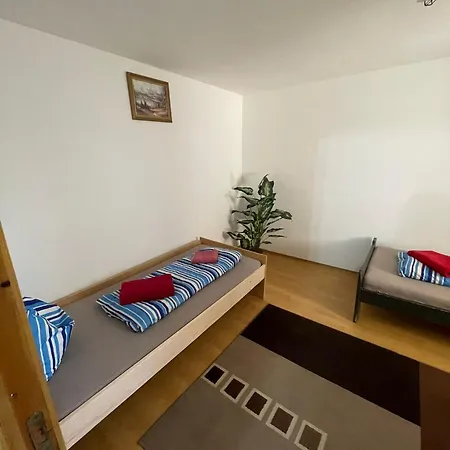 דירות Mediaş Modesta מראה חיצוני תמונה